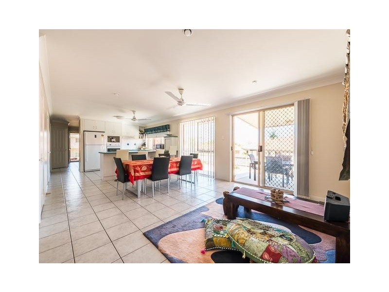 33 Kidston Avenue, Rural View QLD 4740