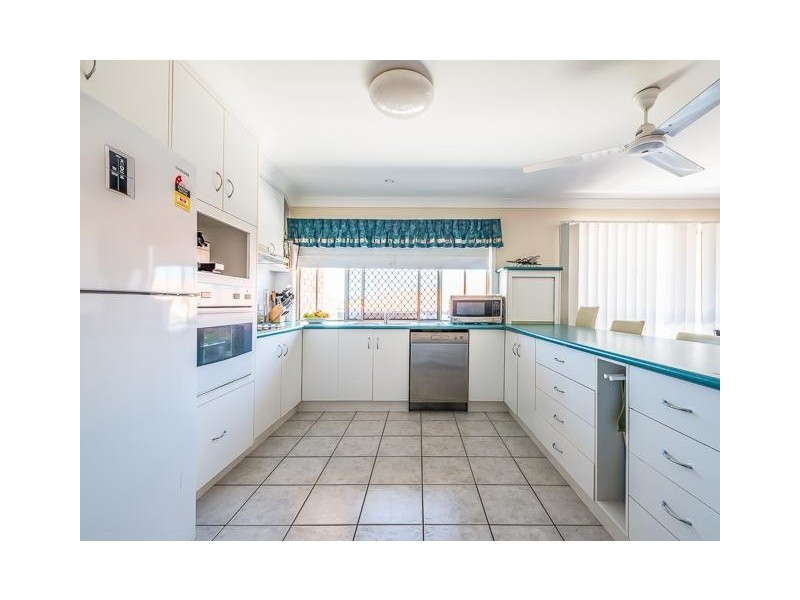 33 Kidston Avenue, Rural View QLD 4740