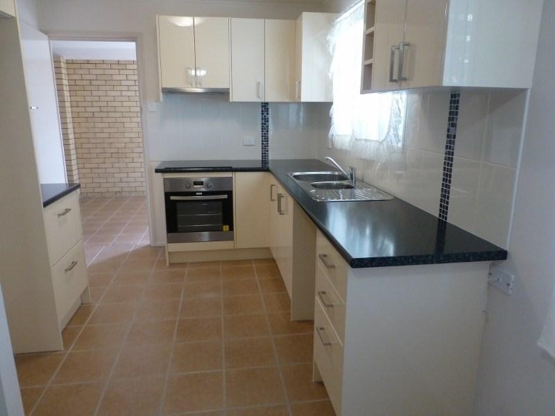 28 Dennis Street, South Mackay QLD 4740