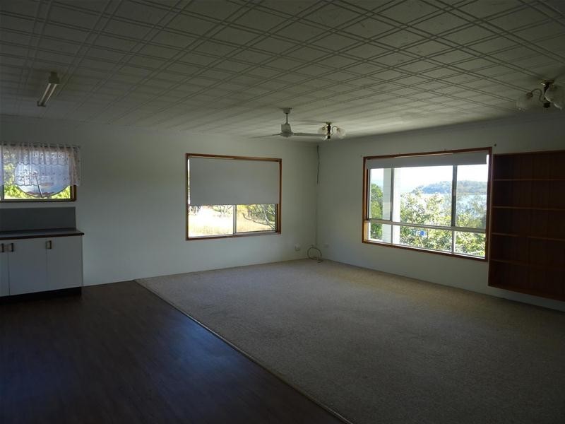 2 Sunset Drive, Sarina Beach QLD 4737