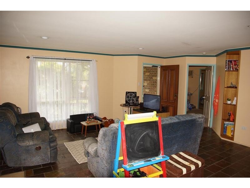 37 Luscombe Street, Walkerston QLD 4751