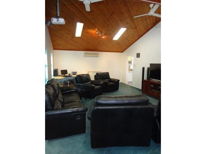 27 Charles Hodge Avenue, Mount Pleasant QLD 4740