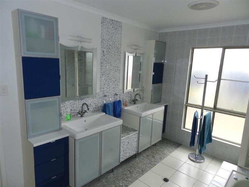 27 Charles Hodge Avenue, Mount Pleasant QLD 4740