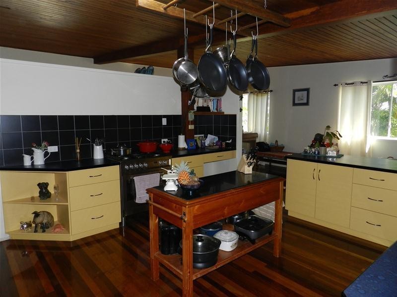 5 Clark Street, Grasstree Beach QLD 4740