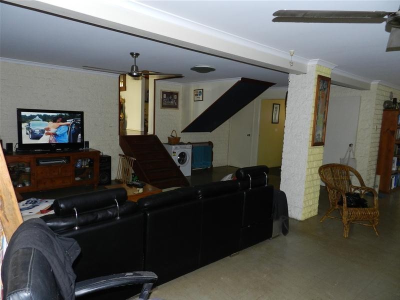 5 Clark Street, Grasstree Beach QLD 4740