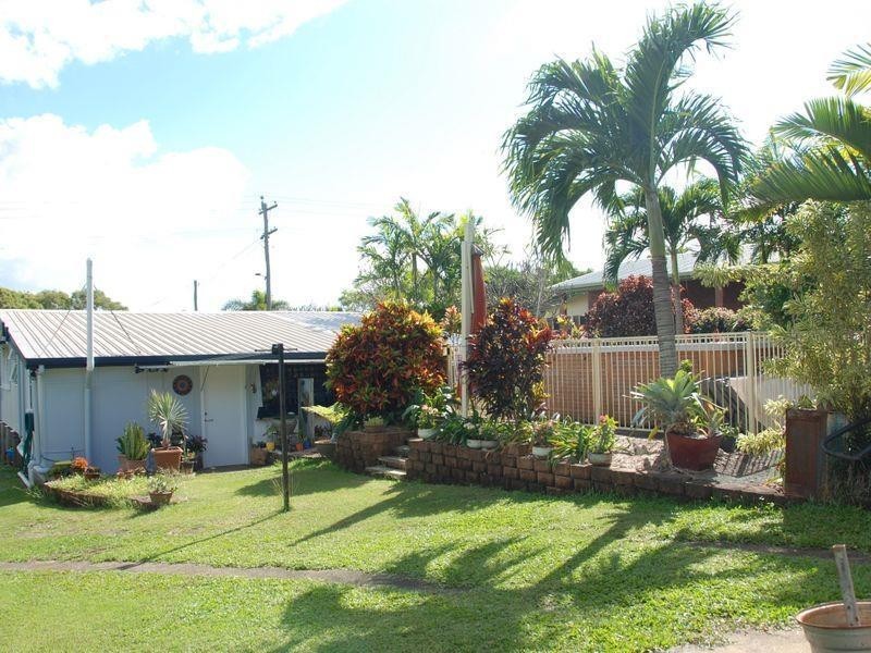 51 Cooper Avenue, Campwin Beach QLD 4737