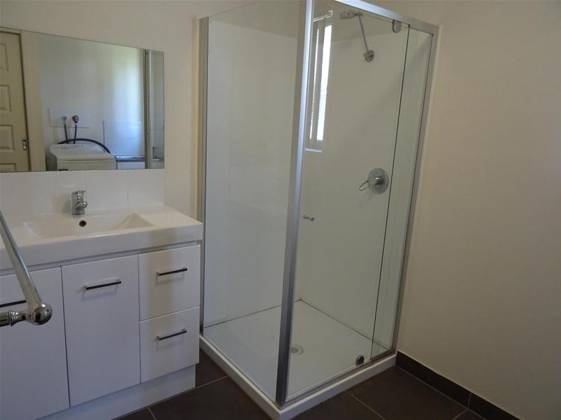 1/36 Kemmis Street, Nebo QLD 4742