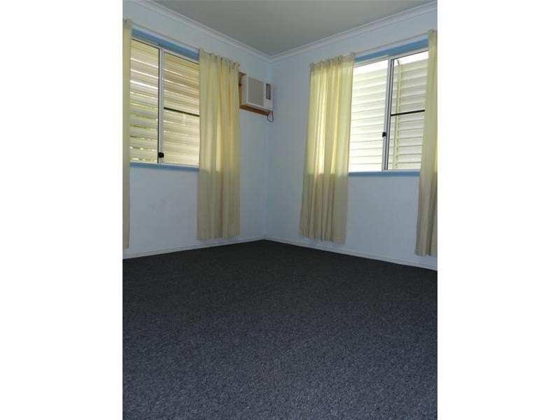 42 Cooper Avenue, Campwin Beach QLD 4737