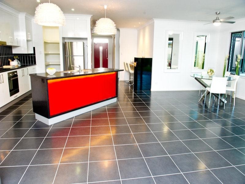 24 Pacific Avenue, Sarina QLD 4737