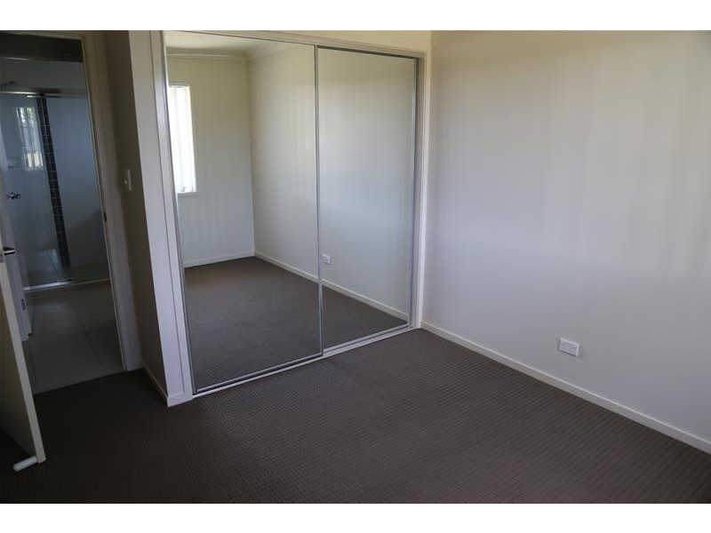 33 Anne Street, Nebo QLD 4742