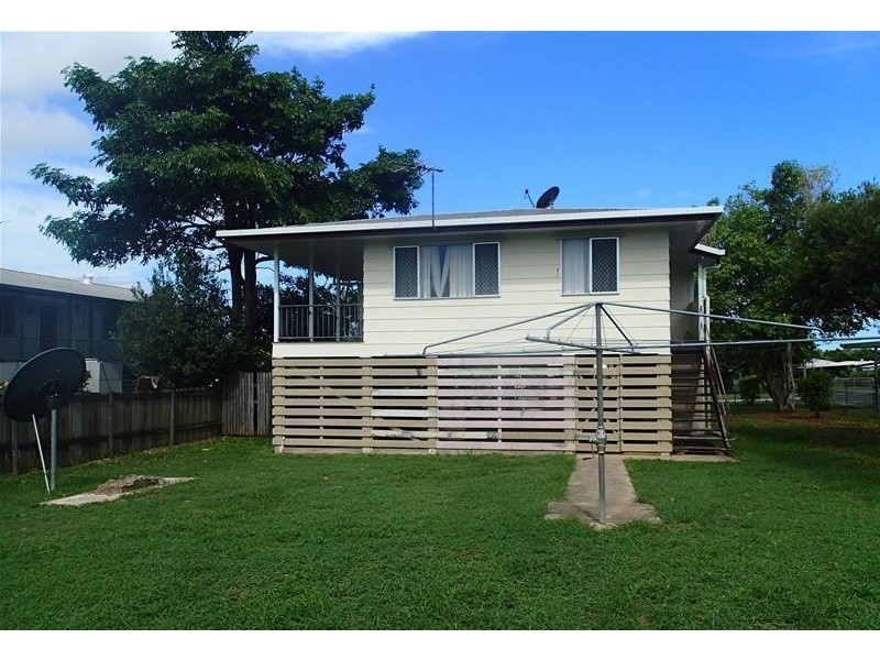 20 Kathleen Street, Sarina QLD 4737