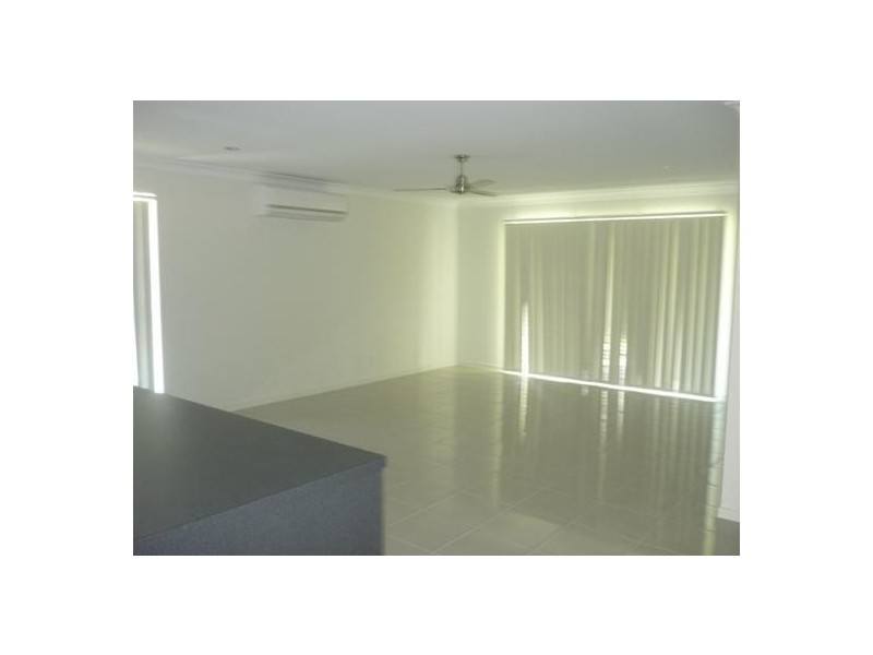 91 West Street, Sarina QLD 4737