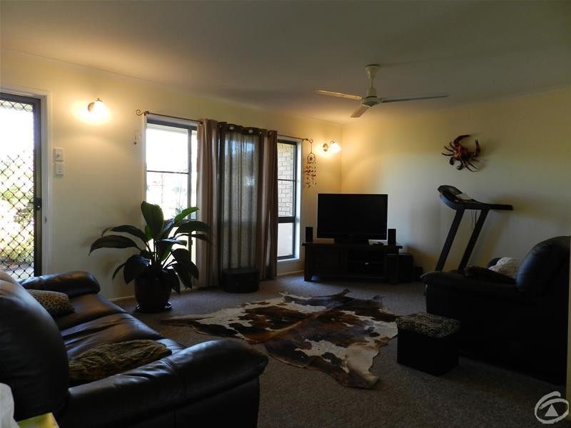 73 Droughtmaster Drive, Hay Point QLD 4740