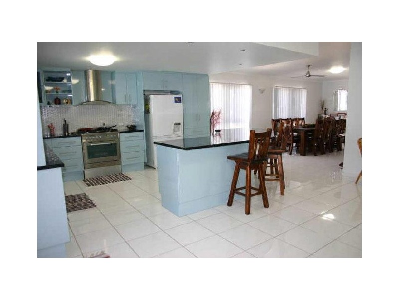 65 Cooper Avenue, Campwin Beach QLD 4737