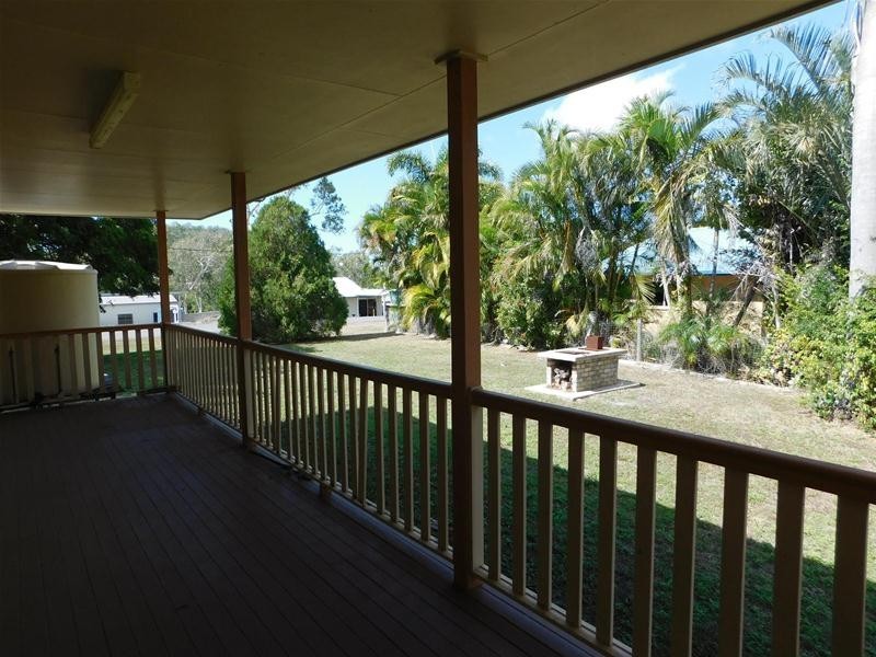 10 Crawford Street, Grasstree Beach QLD 4740