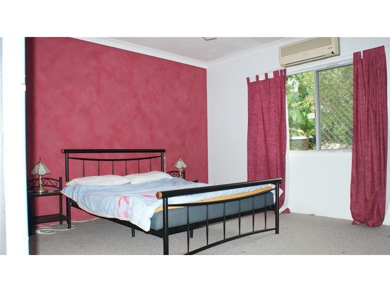 85 Colonial Drive, Clairview QLD 4741