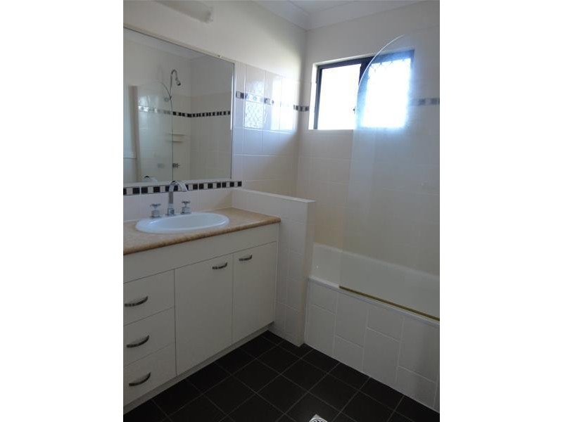 4/15 High Street, Walkerston QLD 4751