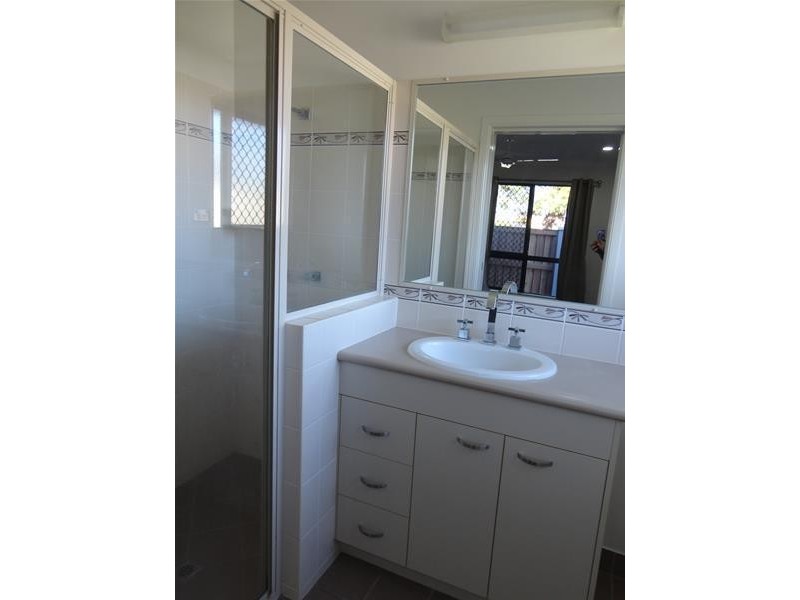 4/15 High Street, Walkerston QLD 4751