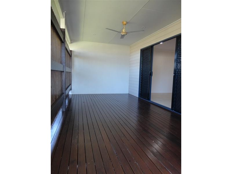 4/15 High Street, Walkerston QLD 4751