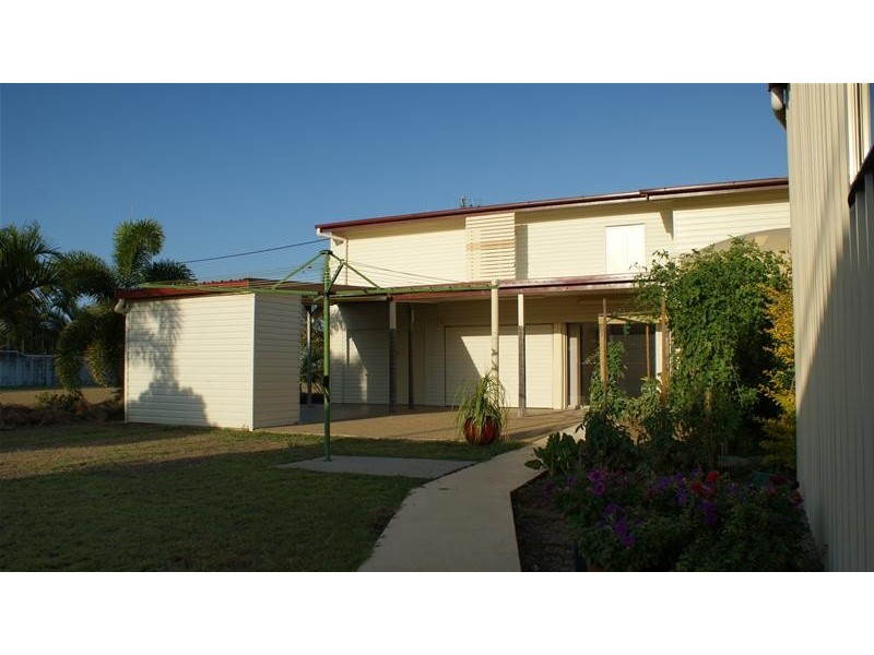 82 The Esplanade, Grasstree Beach QLD 4740