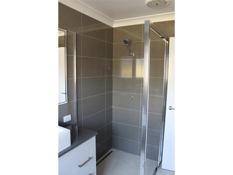 35 Kerrisdale Crescent, Beaconsfield QLD 4740