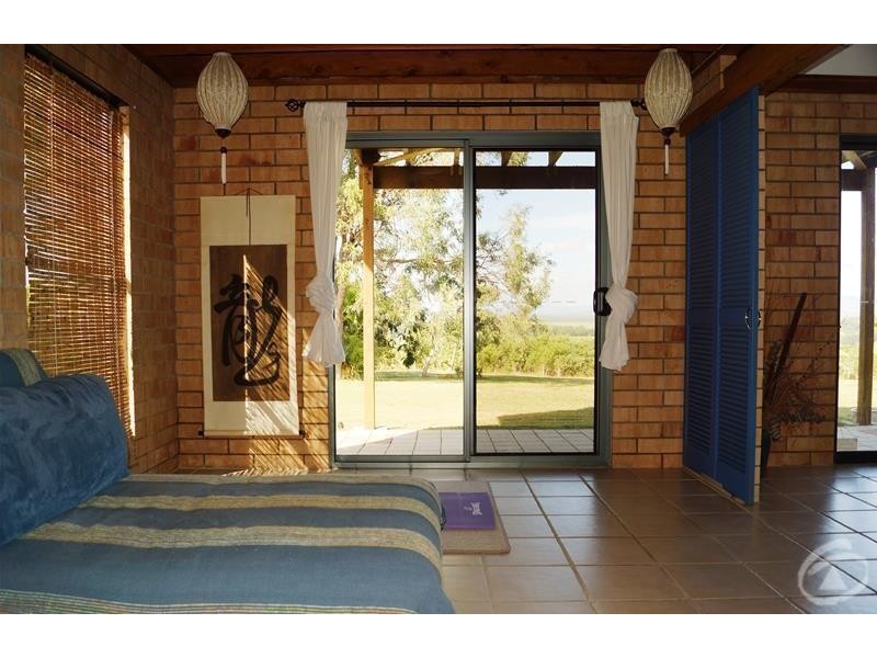 180 Howland Road, Ilbilbie QLD 4738