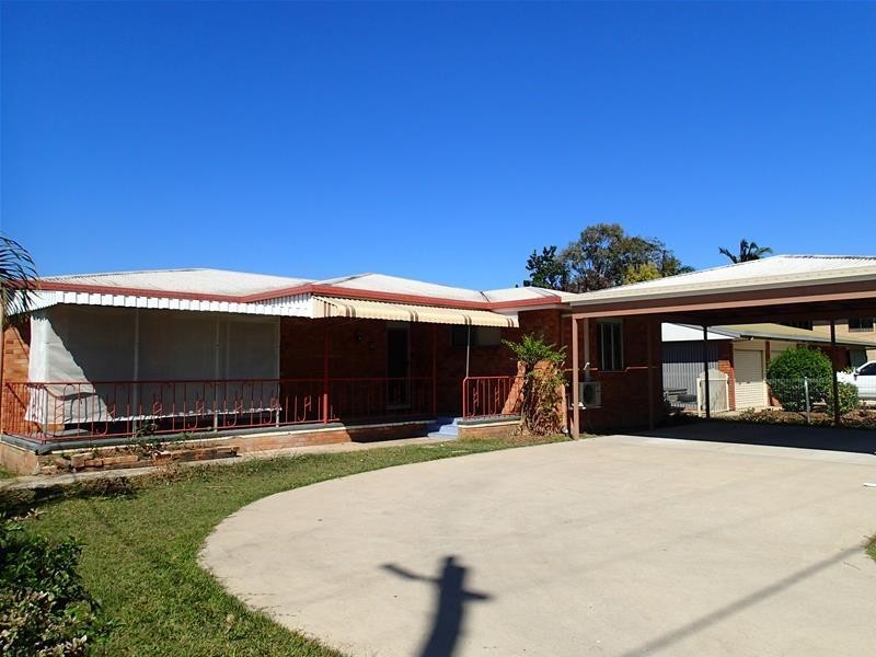 140 Broad Street, Sarina QLD 4737