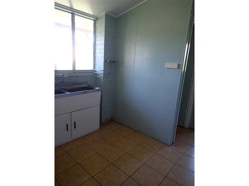 140 Broad Street, Sarina QLD 4737