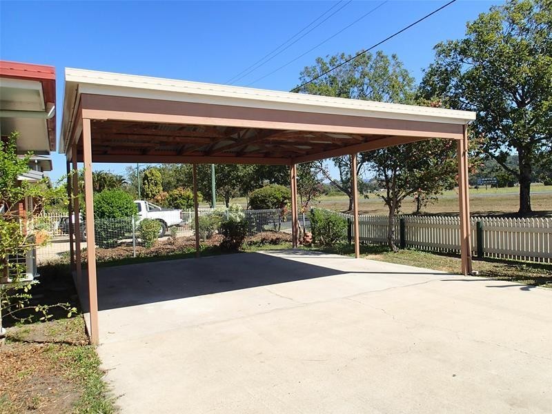 140 Broad Street, Sarina QLD 4737