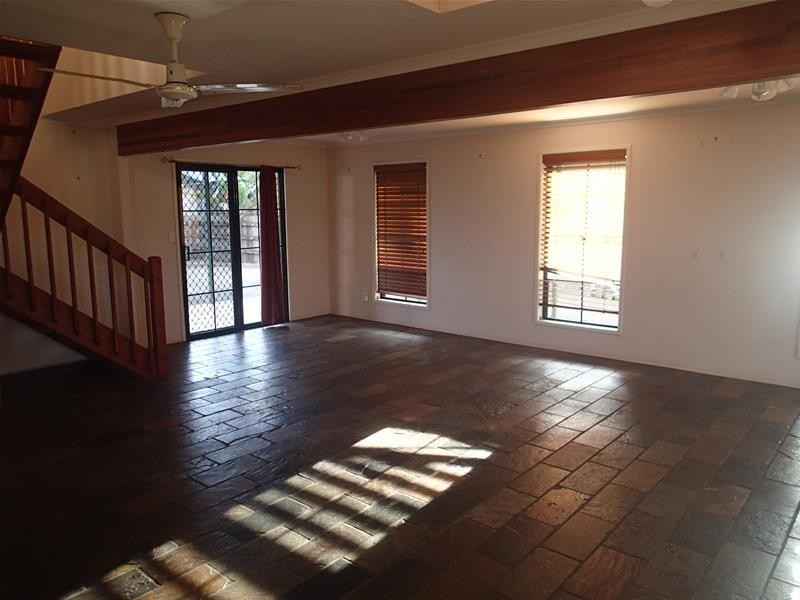 75 Edmunds Avenue, Hay Point QLD 4740