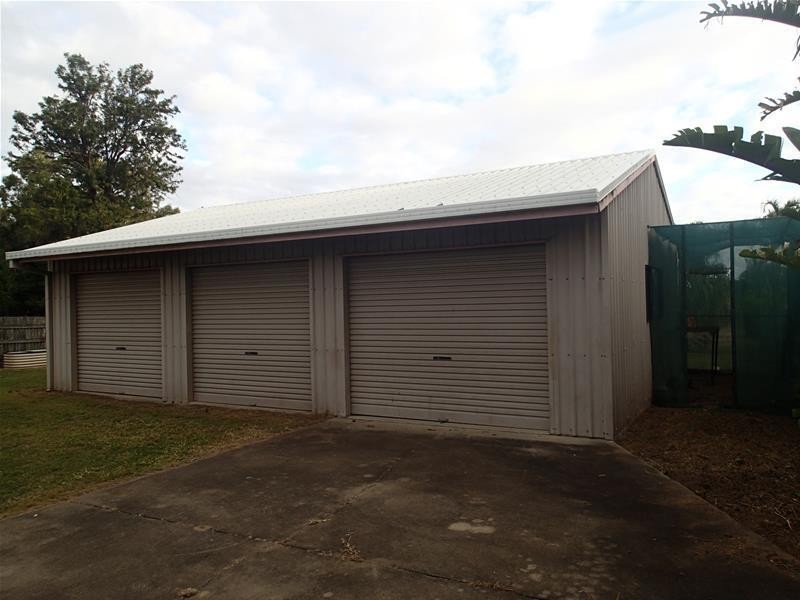 75 Edmunds Avenue, Hay Point QLD 4740