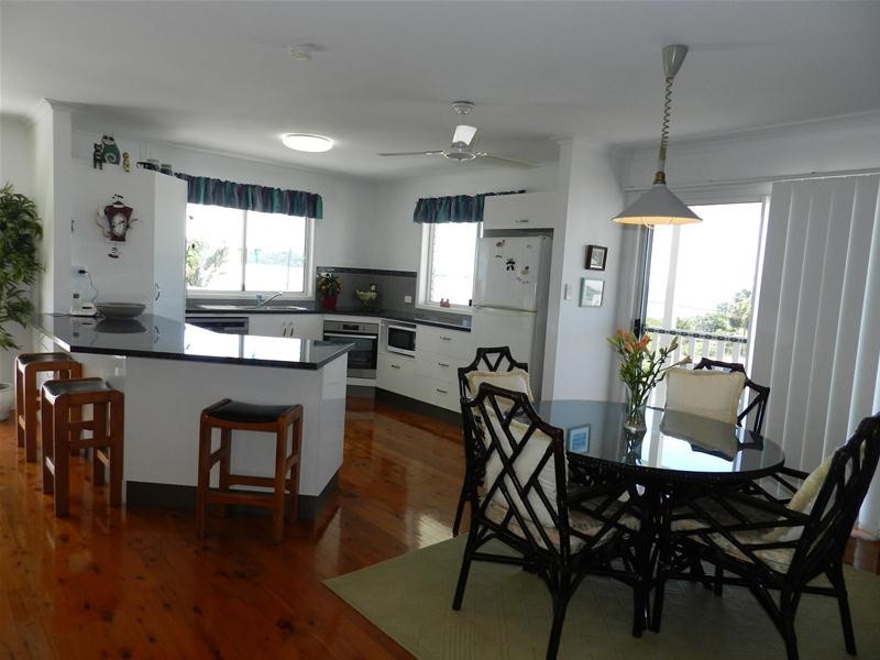 7 Cooper Avenue, Campwin Beach QLD 4737