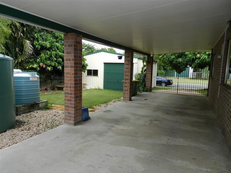 2 Manon Street, Armstrong Beach QLD 4737