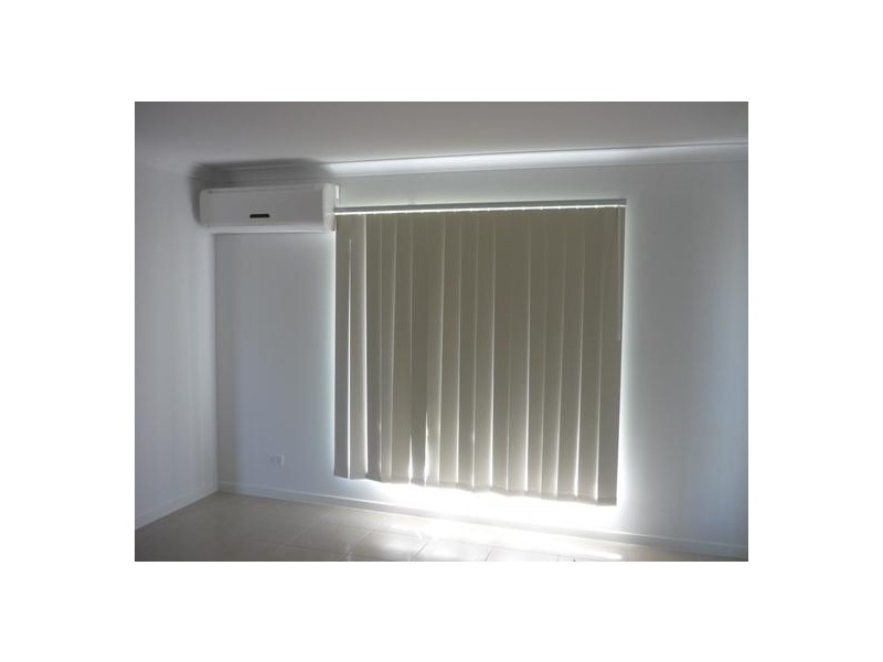 5 Leonie Court, Armstrong Beach QLD 4737