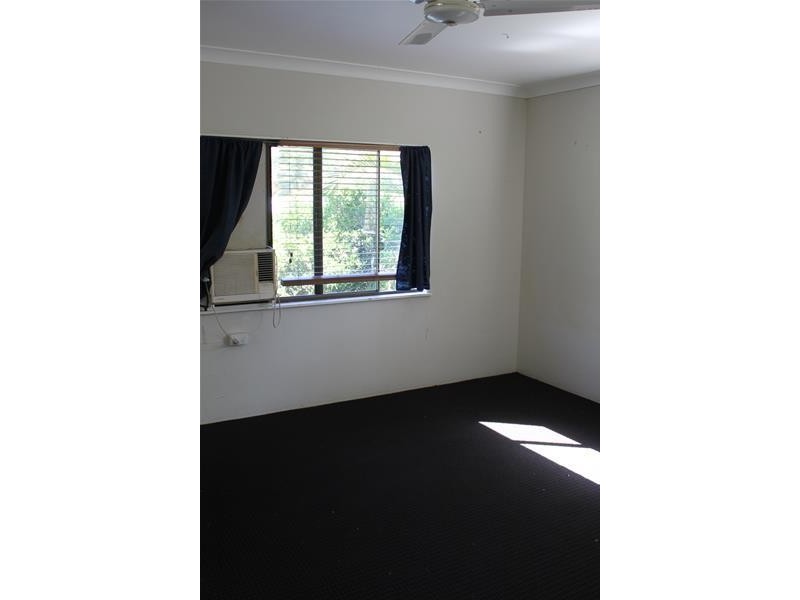 71 Edmunds Avenue, Hay Point QLD 4740