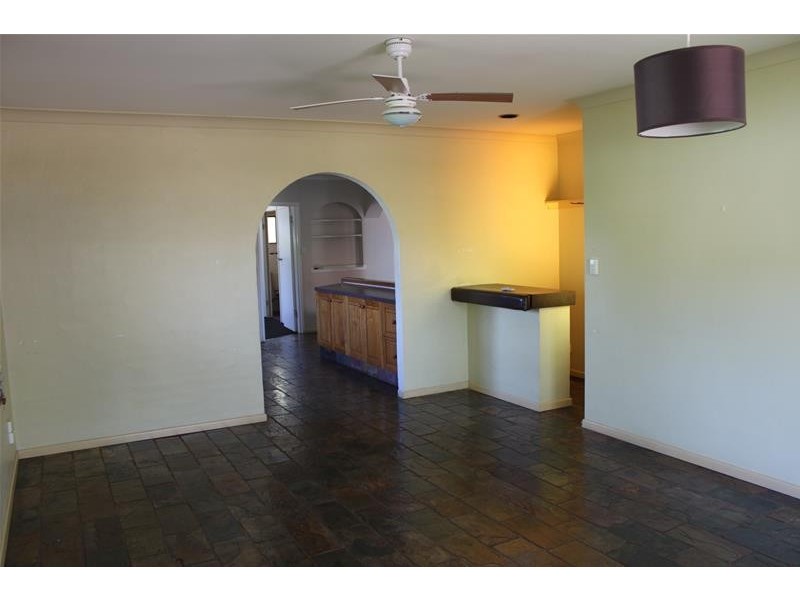 71 Edmunds Avenue, Hay Point QLD 4740