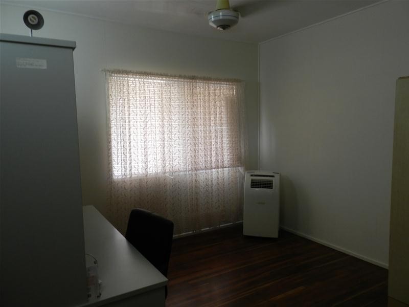 6 Ware Avenue, Sarina QLD 4737