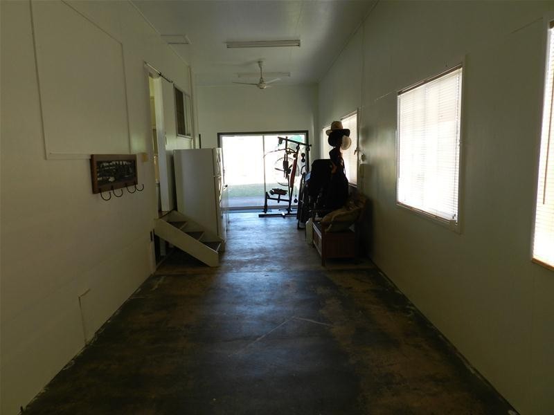 6 Ware Avenue, Sarina QLD 4737