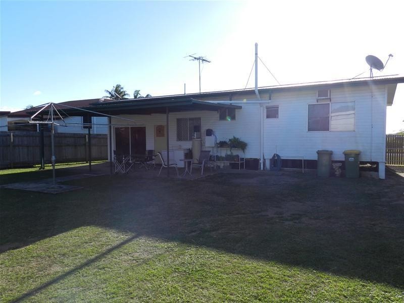 6 Ware Avenue, Sarina QLD 4737