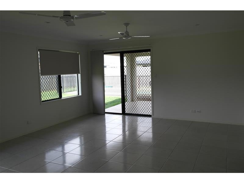 27 Pacific Avenue, Sarina QLD 4737