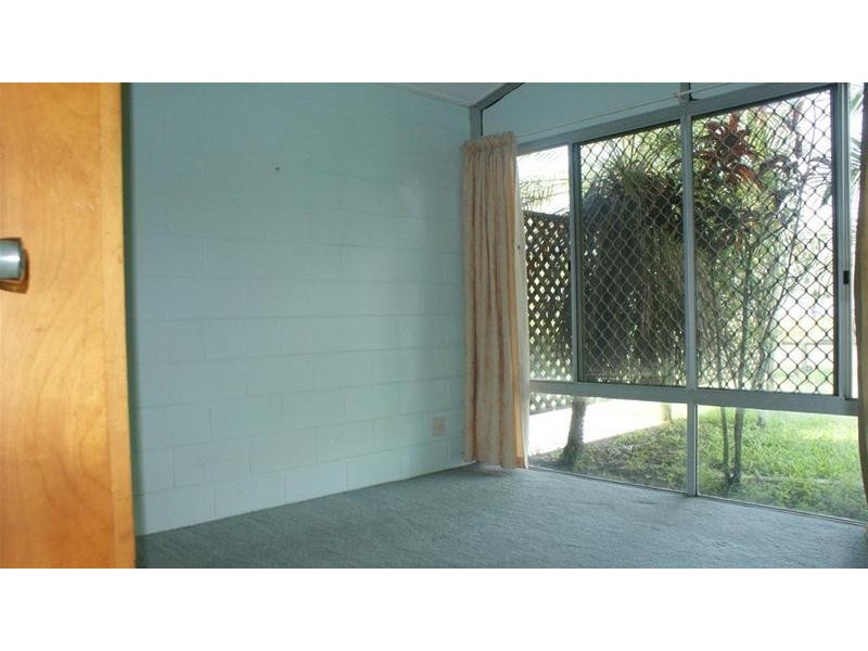 4/47 Owen Jenkins Drive, Sarina Beach QLD 4737