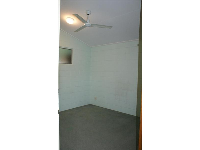 4/47 Owen Jenkins Drive, Sarina Beach QLD 4737