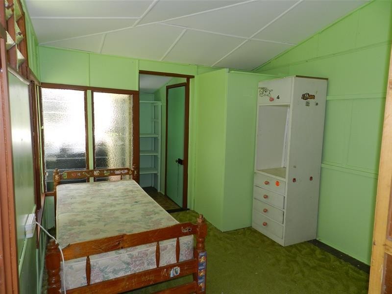 176 Middle Creek Road, Sarina QLD 4737