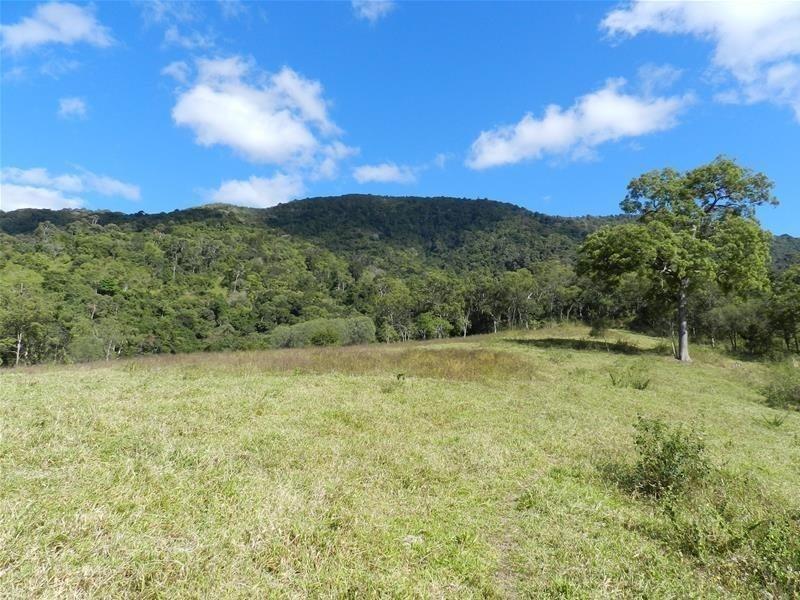 650 Middle Creek Road, Sarina QLD 4737