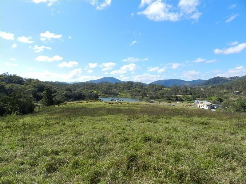 650 Middle Creek Road, Sarina QLD 4737
