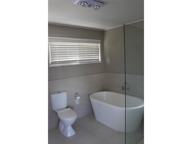 17 Denison Street, Nebo QLD 4742