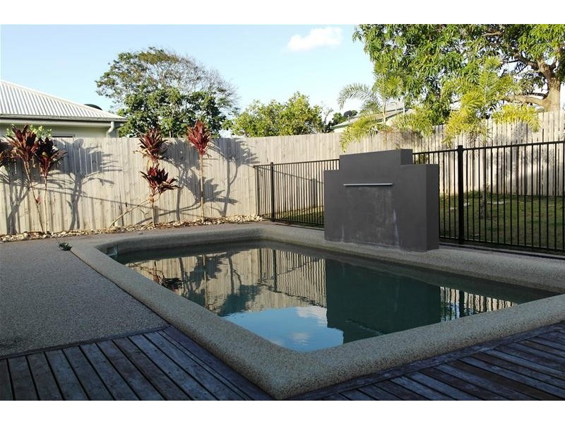 38 Pacific Avenue, Sarina QLD 4737