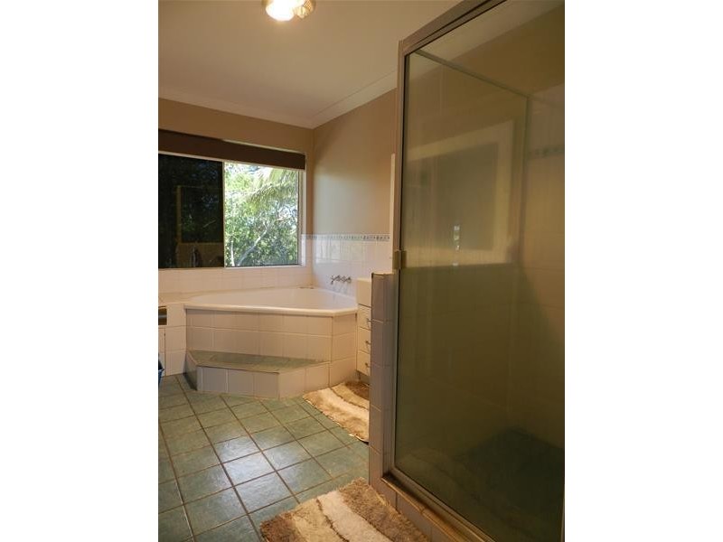 31 Poole Street, Sarina Beach QLD 4737