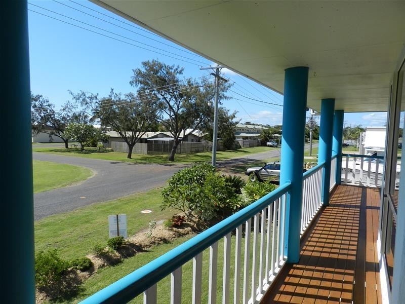 31 Poole Street, Sarina Beach QLD 4737