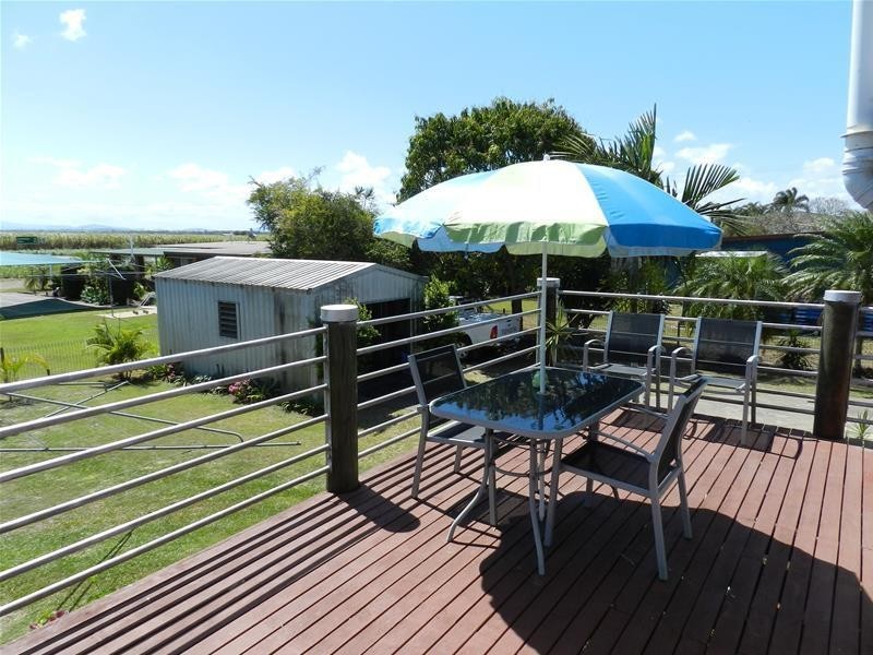 93449 Bruce Highway, Bakers Creek QLD 4740